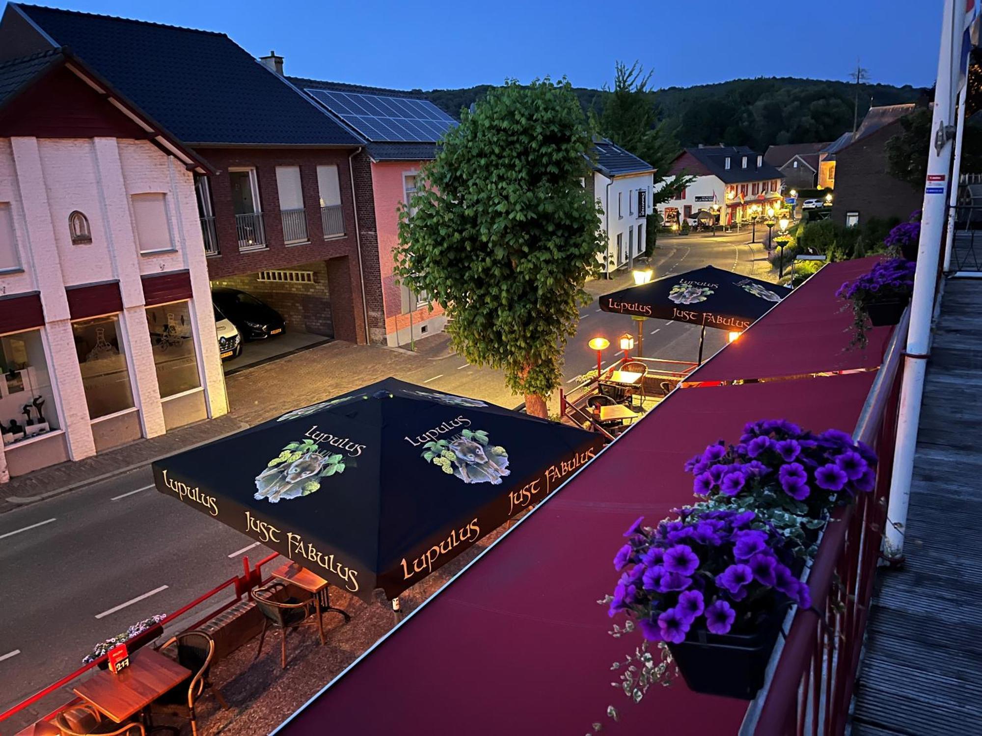 Gasterij Berg En Dal Hotel Slenaken Exterior photo